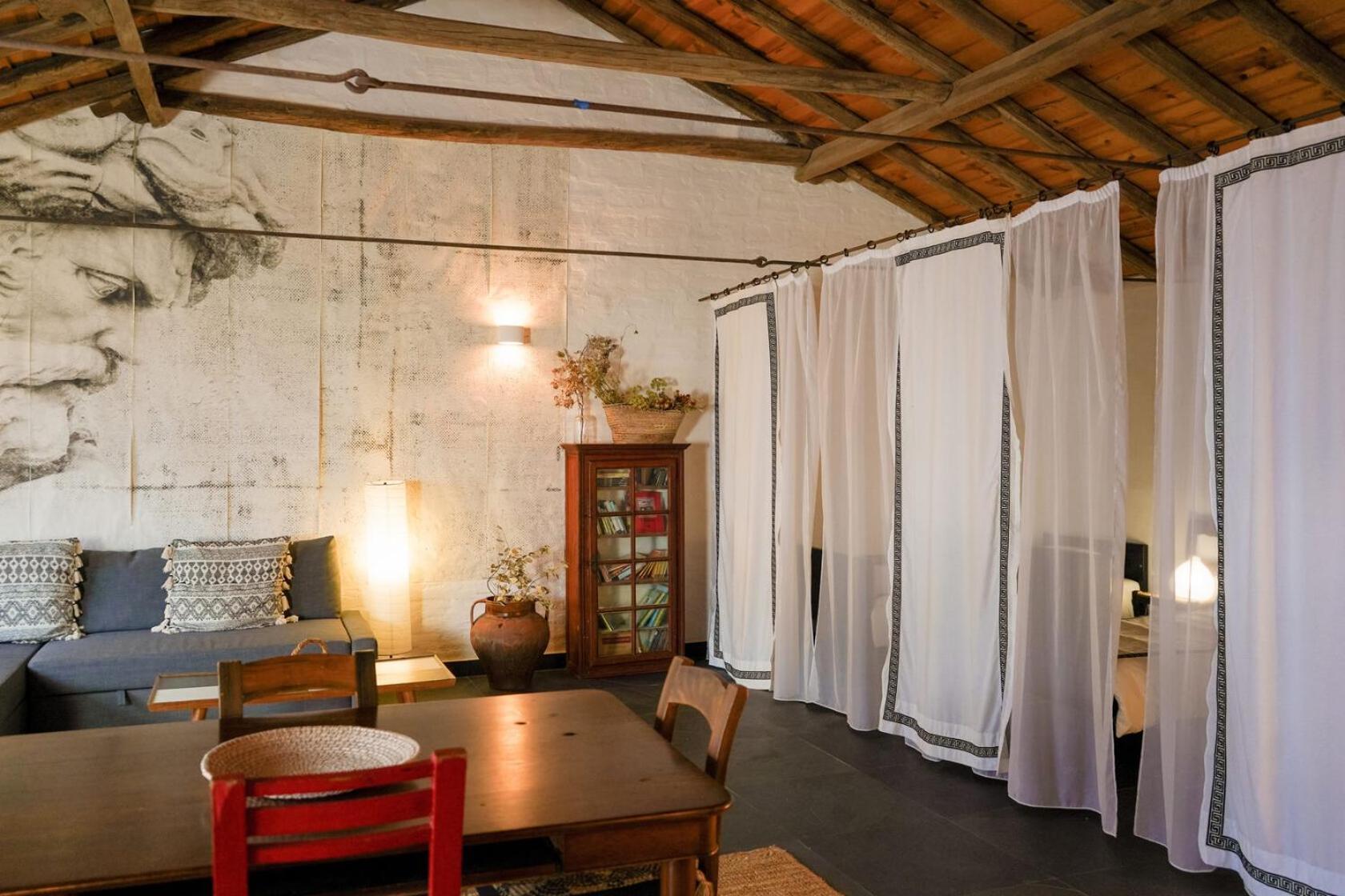 Casa Pereirinha \ Pateo House Apartment